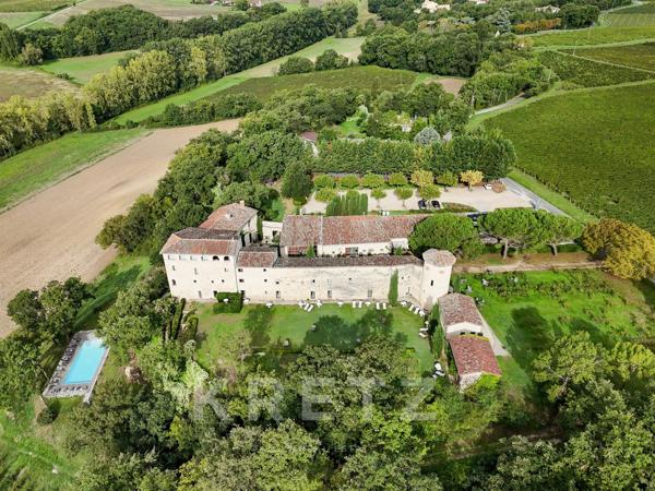 Château de prestige au milieu des vignes, proche Gaillac & Albi