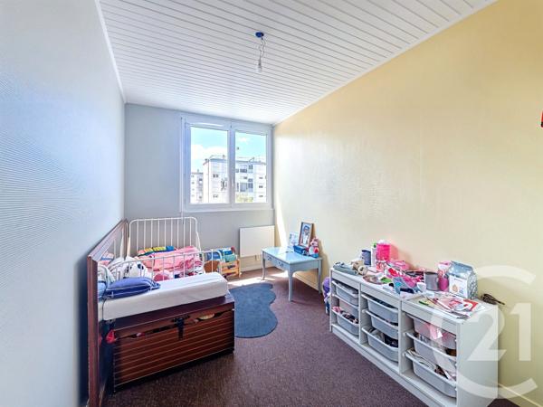 Appartement T4 à vendre  4 pièces - 65 m2 VENISSIEUX - 69