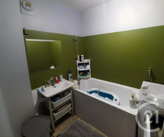 Appartement T4 à vendre  4 pièces - 65 m2 VENISSIEUX - 69