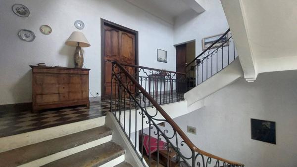 maison de maitre avec garage et piscine