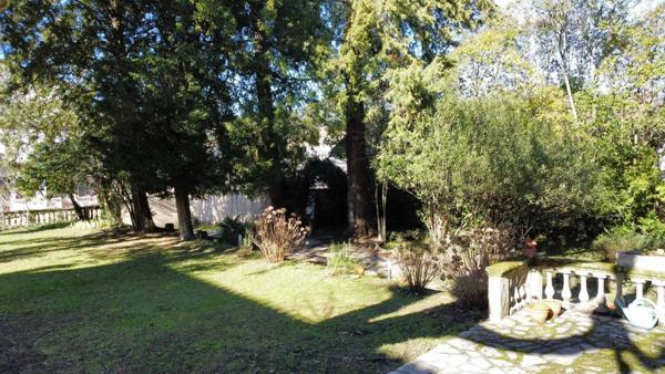 maison de maitre avec garage et piscine