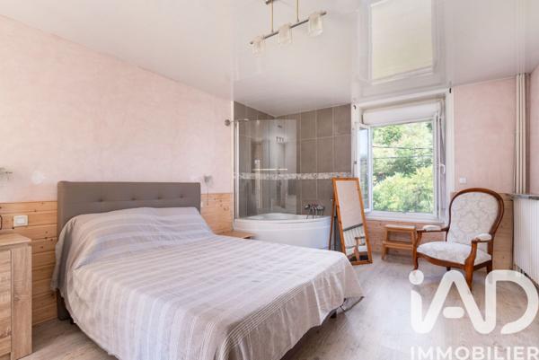 Maison à vendre 4 pièces 91 m² Genilac