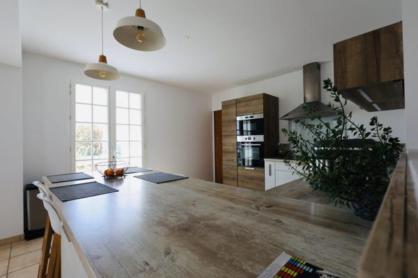 Maison Contemporaine et Sereine
