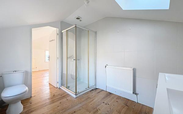 Maison à vendre    6 pièces •  Cagnes-sur-Mer