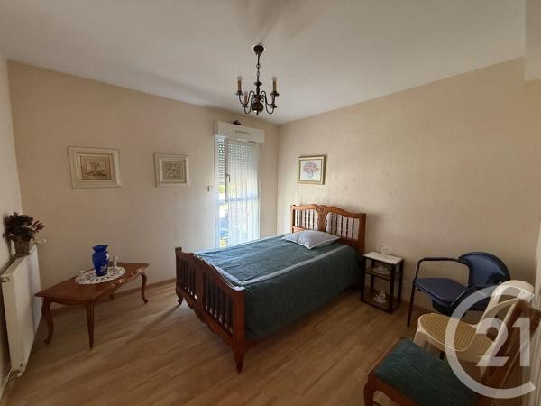 Appartement F3 à vendre  3 pièces - 69,39 m 2   ORTHEZ  - 64
