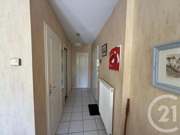 Appartement F3 à vendre  3 pièces - 69,39 m 2   ORTHEZ  - 64