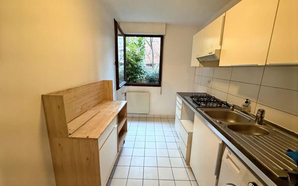Appartement à louer    2 pièces •  Montigny-le-Bretonneux