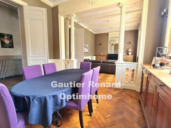 Maison de maître, 7 chambres, jardin, garages à RAISMES (59)