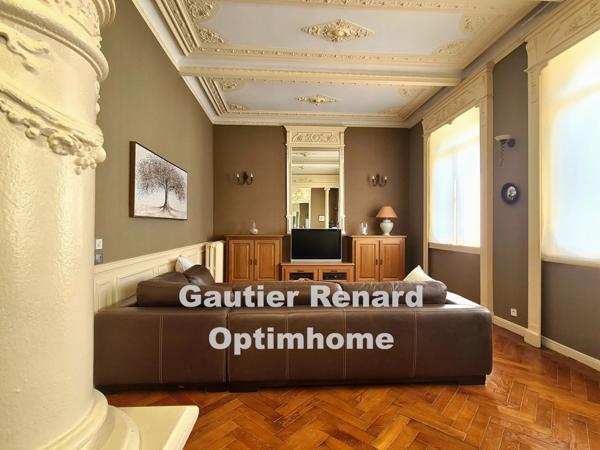 Maison de maître, 7 chambres, jardin, garages à RAISMES (59)