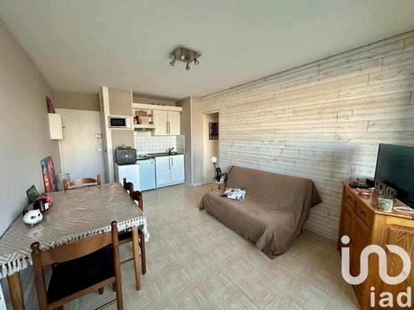 Appartement 2 pièces de 36 m² à Courseulles-sur-Mer (14470)