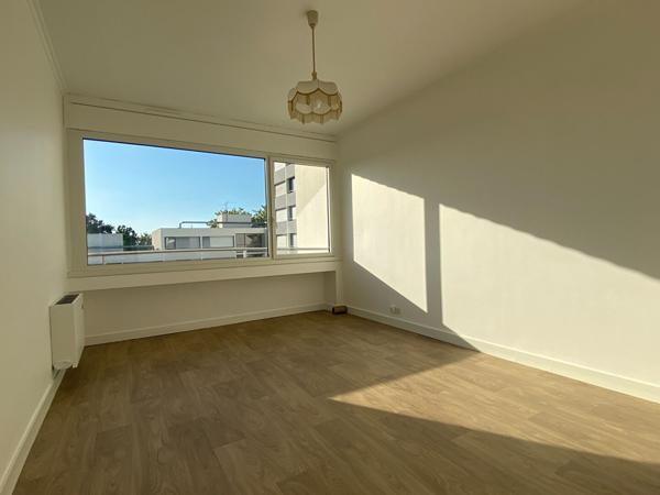 APPARTEMENT T2 60 m² La Madeleine (chauffage eau chaude inclus)