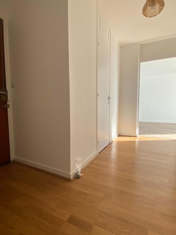 APPARTEMENT T2 60 m² La Madeleine (chauffage eau chaude inclus)