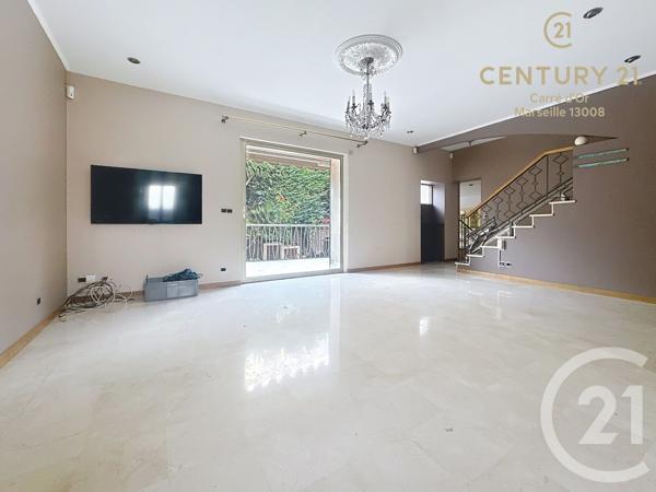 Maison à vendre  5 pièces - 151,17 m2 MARSEILLE - 13008