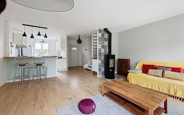 Maison à vendre    4 pièces • 87 m2 Magny-les-Hameaux