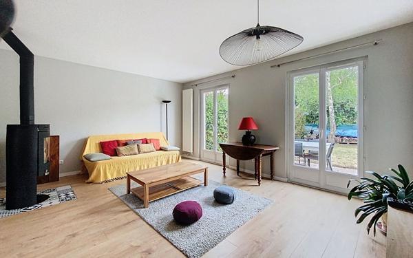 Maison à vendre    4 pièces • 87 m2 Magny-les-Hameaux