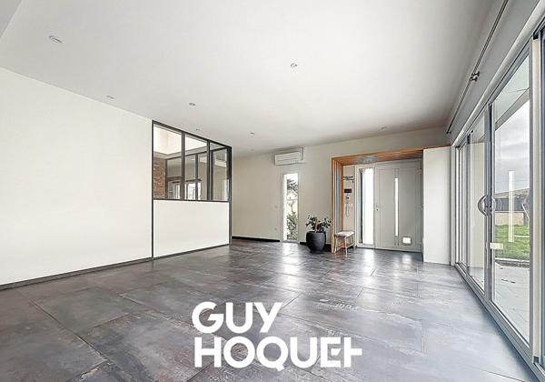 Villa Récente 3 Chs dont Suite + Bureau indépendant et Garage - 71570 LA CHAPELLE DE GUINCHAY