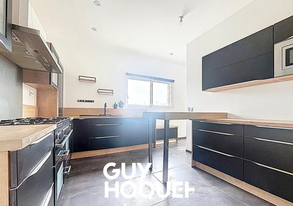 Villa Récente 3 Chs dont Suite + Bureau indépendant et Garage - 71570 LA CHAPELLE DE GUINCHAY