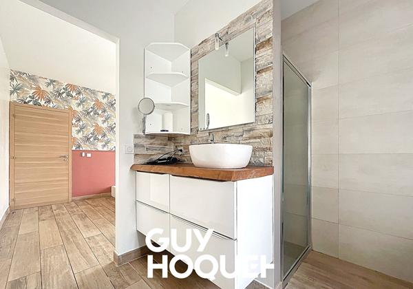 Villa Récente 3 Chs dont Suite + Bureau indépendant et Garage - 71570 LA CHAPELLE DE GUINCHAY