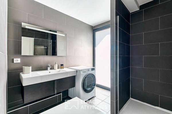 Duplex en dernier étage avec terrasses sur le Canal