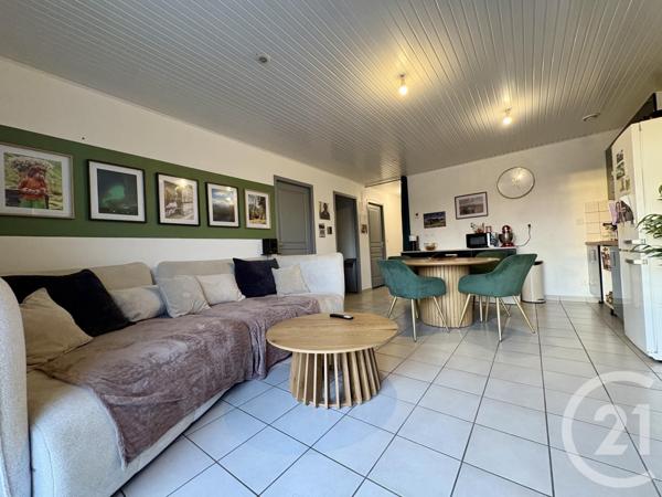 Appartement T3 à vendre  3 pièces - 58,18 m2 ST GENIX SUR GUIERS - 73