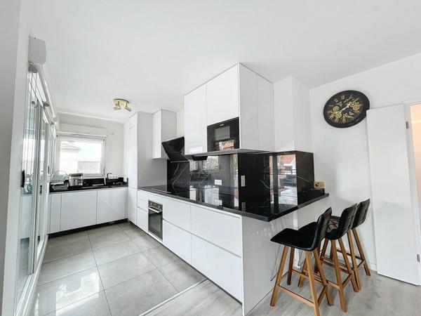 Appartement à vendre    4 pièces • 84 m2 Le Perreux-sur-Marne