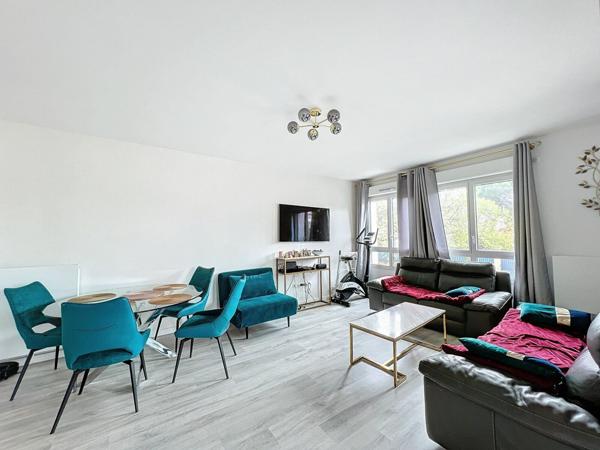 Appartement à vendre    4 pièces • 84 m2 Le Perreux-sur-Marne