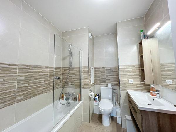 Appartement à vendre    4 pièces • 84 m2 Le Perreux-sur-Marne