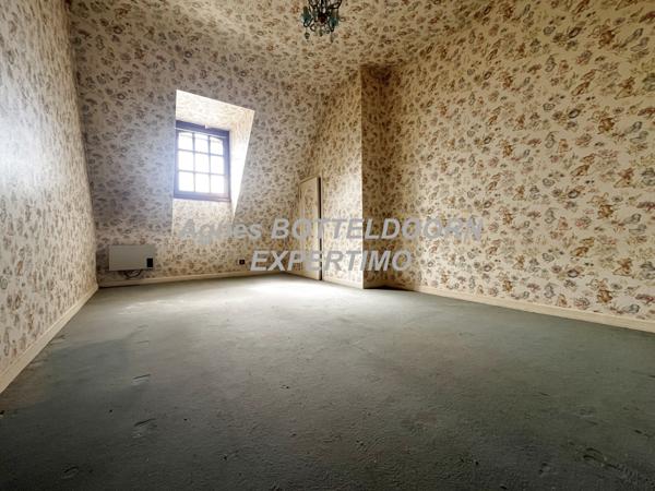 Lourenties (64420) MAISON 8 PIECES 210 M2 + PISCINE