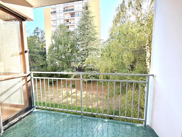Appartement T4 86,97 m² ? 3 chambres ? Parking ? Bel Air