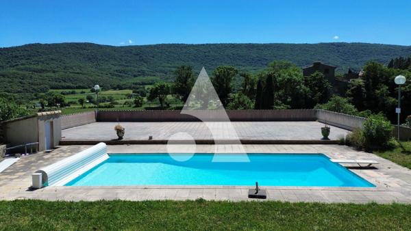 Maison 31 pièces 1200 m2