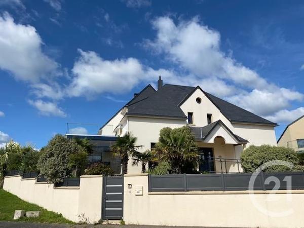 Maison à vendre  9 pièces - 340 m2 DONVILLE LES BAINS - 50