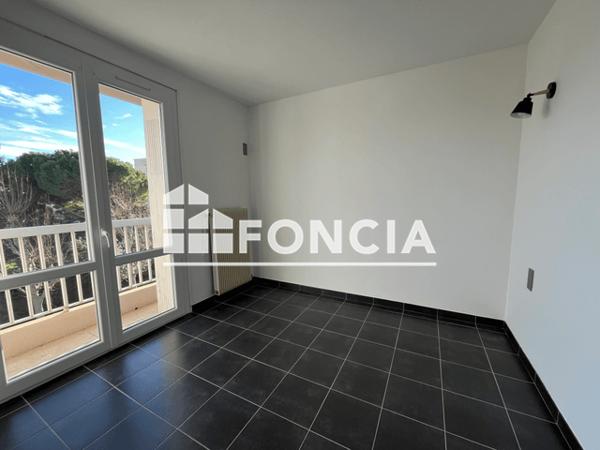 Location Appartement 4 pièces 101.5 m² - 3 SQUARE MARCEL BISCAYE Beziers 34500
