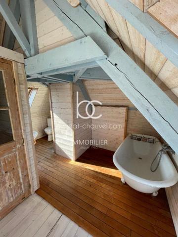 SENE Maison 7 pièces 160 m²