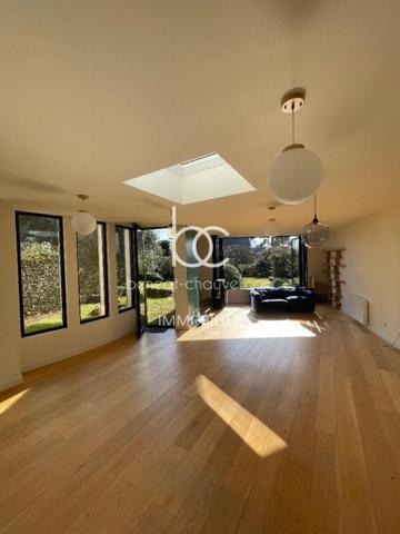 SENE Maison 7 pièces 160 m²