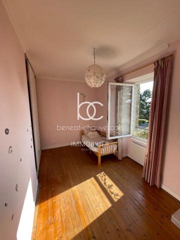 SENE Maison 7 pièces 160 m²