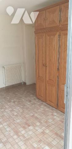 Maison à Vendre à Eu (76260) en Seine-Maritime (76)

À vendre, maison située à Eu, offrant un...