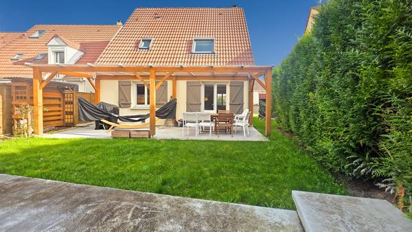 EXCLUSIVITE Superbe maison individuelle d'environ 90 m² - Domaine des Tremblays à Jouy-le-Moutier