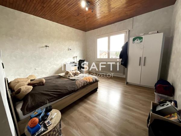 Maison de caractère, 5 pièces de 166 m²