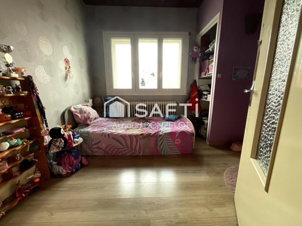 Maison de caractère, 5 pièces de 166 m²