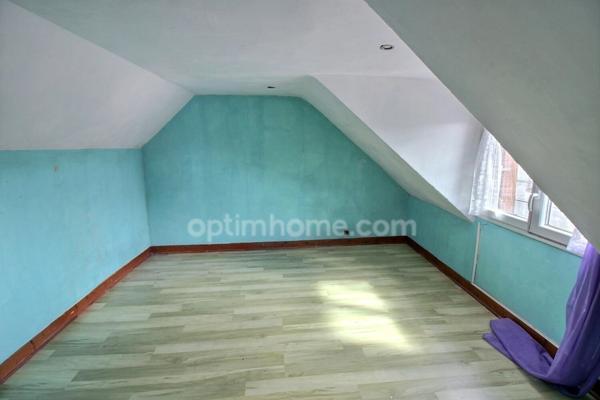 Maison 5 pièces de 100 m2 à vendre à MANTES LA VILLE (78) au prix de 237000 euros