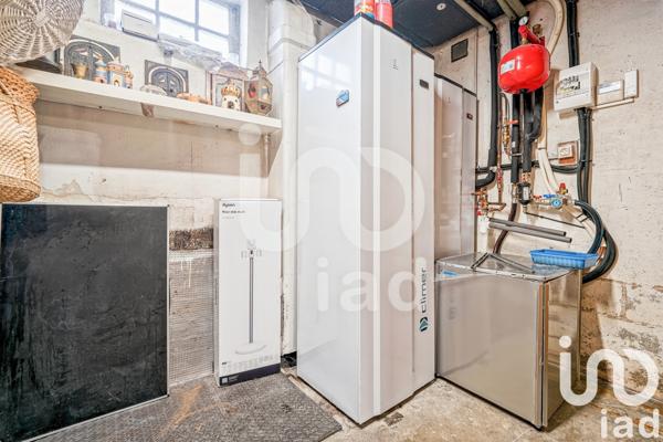 Maison traditionnelle 6 pièces de 130 m² à Montfermeil (93370)