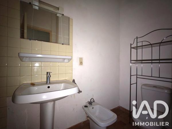 Immeuble à vendre 146 m² Largentière