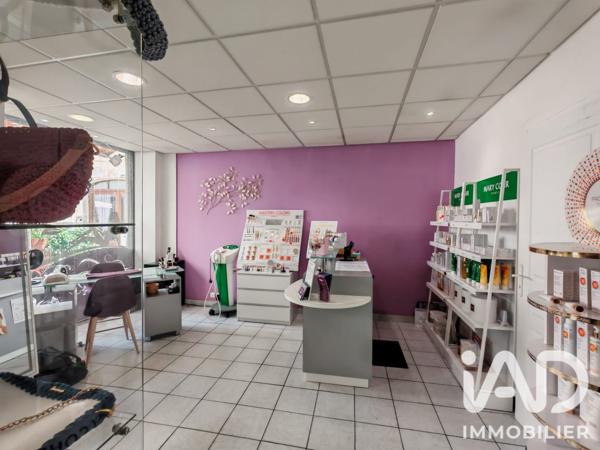Immeuble à vendre 146 m² Largentière