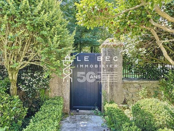 QUEVEN : Aux portes de Lorient, magnifique propriété de caractère avec piscine et dépendances