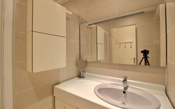 Appartement à vendre    4 pièces •  Marseille 5