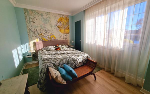 Maison à vendre    6 pièces • 223 m2 Gelos