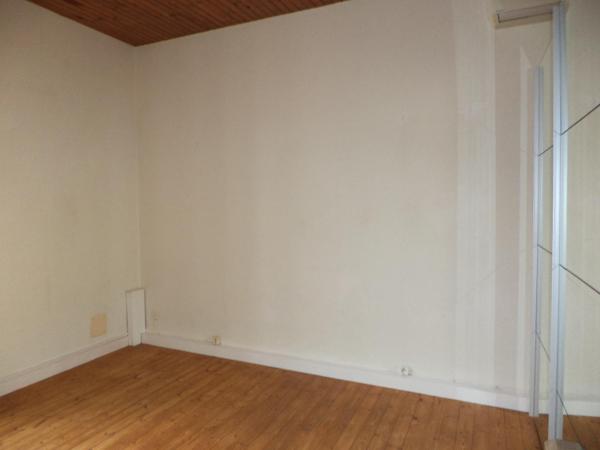 Maison
                                                                                                                                                                                                                                                                                                                        2 pièce(s)                                                                                                                                                                                                          1 chambre(s)                                                                                                                                                                                                          38.83  m²