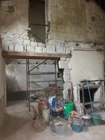 Maison à restaurer à vendre à Beaumont-en-Véron dans l'Indre-et-Loire (37420), ref : 37049-57   
Isoré