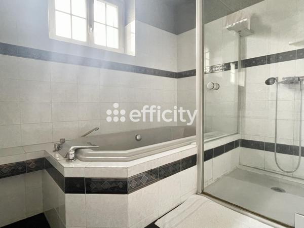 Maison 7 pièces - 160 m²