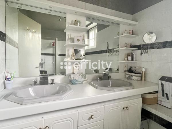 Maison 7 pièces - 160 m²